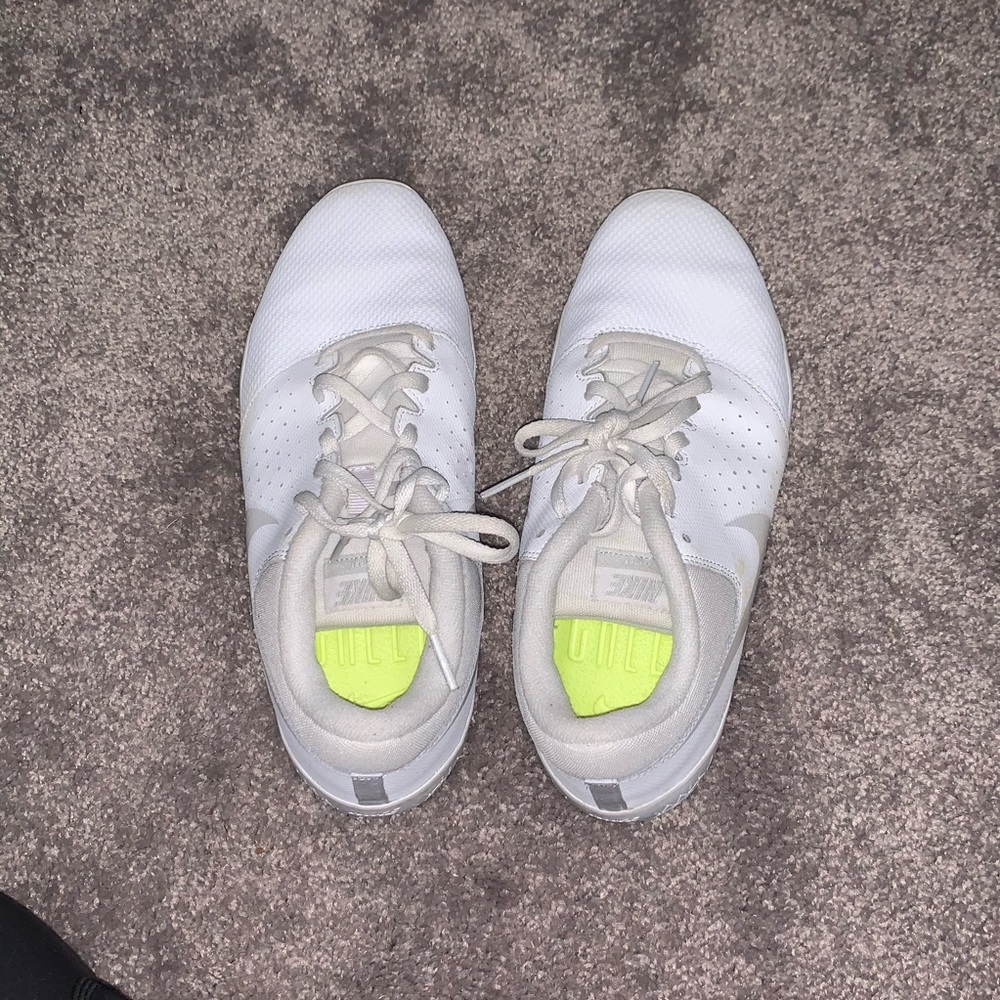 Size 7 Nike Cheer sneakers